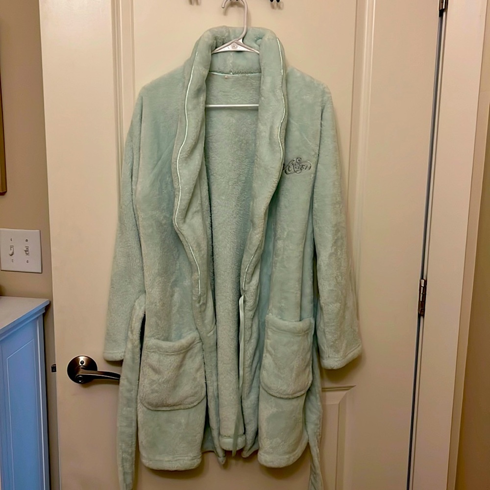 Victoria’s Secret angel robe